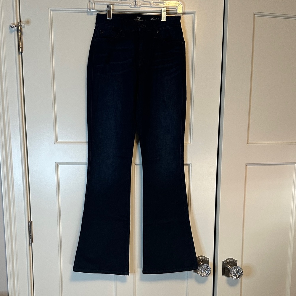 Like new 7 For All Mankind Dark Blue Women's Jeans in size 25.